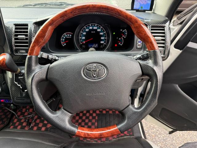 レジアスエースバン ロングスーパーＧＬ４ＷＤディーゼルＴタイベル交換済☆試乗ＯＫ　タイベル交換済　モデリスタフルエアロ　エアロボンネット　ＴＯＭ’ｓテールランプ　ＮＡＳＣＡＲタイヤ　１０インチアンドロイドナビ　Ｙｏｕｔｕｂｅアプリ　Ｂｌｕｅｔｏｏｔｈ　バックカメラ　ＥＴＣ　試乗ＯＫ（35枚目）