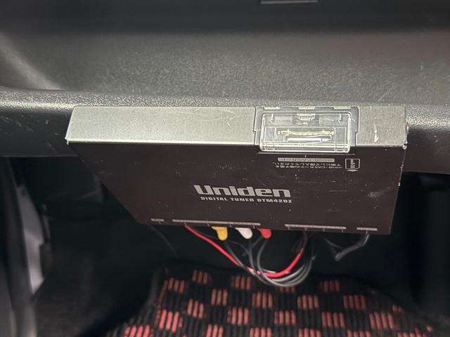 レジアスエースバン ロングスーパーＧＬ４ＷＤディーゼルＴタイベル交換済☆試乗ＯＫ　タイベル交換済　モデリスタフルエアロ　エアロボンネット　ＴＯＭ’ｓテールランプ　ＮＡＳＣＡＲタイヤ　１０インチアンドロイドナビ　Ｙｏｕｔｕｂｅアプリ　Ｂｌｕｅｔｏｏｔｈ　バックカメラ　ＥＴＣ　試乗ＯＫ（62枚目）