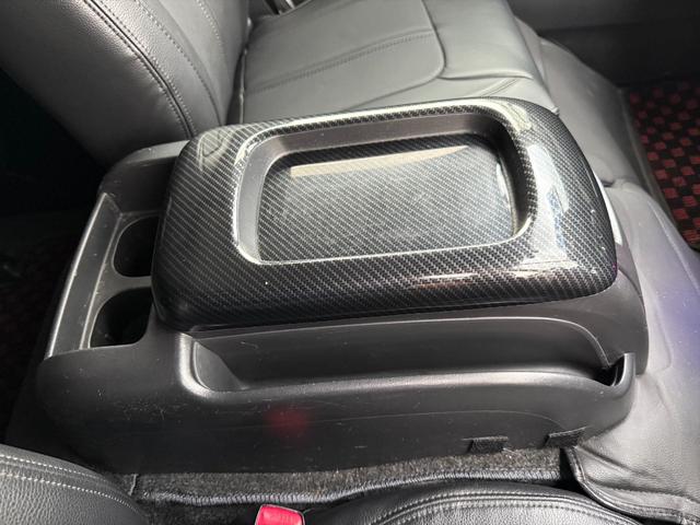 レジアスエースバン ロングスーパーＧＬ４ＷＤディーゼルＴタイベル交換済☆試乗ＯＫ　タイベル交換済　モデリスタフルエアロ　エアロボンネット　ＴＯＭ’ｓテールランプ　ＮＡＳＣＡＲタイヤ　１０インチアンドロイドナビ　Ｙｏｕｔｕｂｅアプリ　Ｂｌｕｅｔｏｏｔｈ　バックカメラ　ＥＴＣ　試乗ＯＫ（63枚目）