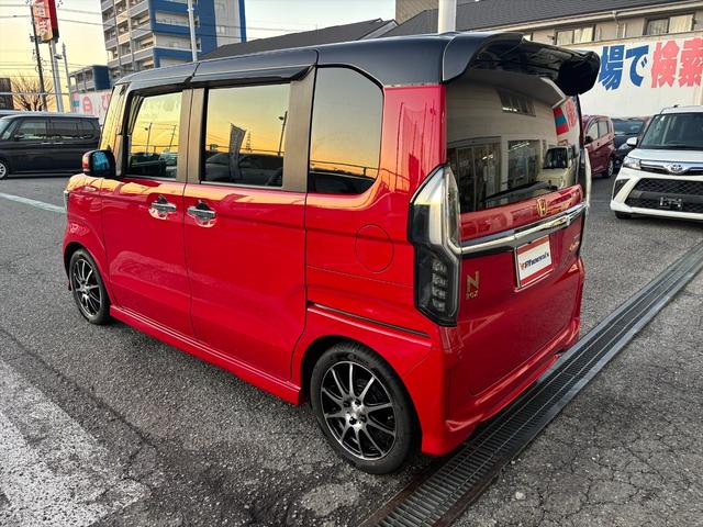 Ｎ－ＢＯＸカスタム Ｇ・ＥＸターボホンダセンシング☆無限仕様☆純正ナビ☆試乗ＯＫ　無限Ｆグリル　無限バイザー＆フロアマット　ツートンルーフ　両側パワスラ　アダプティブクルコン　ブレーキアシスト　革調シートカバー　純正８型ナビＴＶ　Ｂｌｕｅｔｏｏｔｈ　バックカメラ　ＥＴＣ　試乗ＯＫ（10枚目）