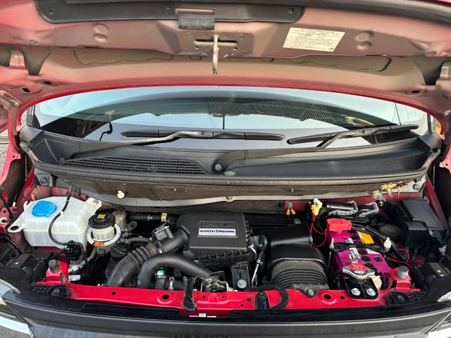 Ｎ－ＢＯＸカスタム Ｇ・ＥＸターボホンダセンシング☆無限仕様☆純正ナビ☆試乗ＯＫ　無限Ｆグリル　無限バイザー＆フロアマット　ツートンルーフ　両側パワスラ　アダプティブクルコン　ブレーキアシスト　革調シートカバー　純正８型ナビＴＶ　Ｂｌｕｅｔｏｏｔｈ　バックカメラ　ＥＴＣ　試乗ＯＫ（13枚目）