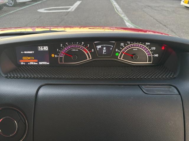 Ｎ－ＢＯＸカスタム Ｇ・ＥＸターボホンダセンシング☆無限仕様☆純正ナビ☆試乗ＯＫ　無限Ｆグリル　無限バイザー＆フロアマット　ツートンルーフ　両側パワスラ　アダプティブクルコン　ブレーキアシスト　革調シートカバー　純正８型ナビＴＶ　Ｂｌｕｅｔｏｏｔｈ　バックカメラ　ＥＴＣ　試乗ＯＫ（44枚目）