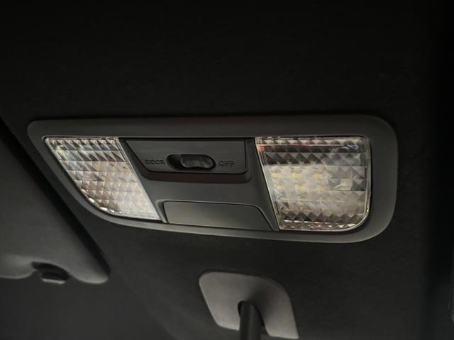 Ｎ－ＢＯＸカスタム Ｇ・ＥＸターボホンダセンシング☆無限仕様☆純正ナビ☆試乗ＯＫ　無限Ｆグリル　無限バイザー＆フロアマット　ツートンルーフ　両側パワスラ　アダプティブクルコン　ブレーキアシスト　革調シートカバー　純正８型ナビＴＶ　Ｂｌｕｅｔｏｏｔｈ　バックカメラ　ＥＴＣ　試乗ＯＫ（68枚目）