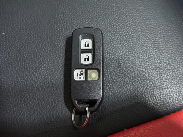 Ｎ－ＢＯＸカスタム Ｇ・ＥＸターボホンダセンシング☆無限仕様☆純正ナビ☆試乗ＯＫ　無限Ｆグリル　無限バイザー＆フロアマット　ツートンルーフ　両側パワスラ　アダプティブクルコン　ブレーキアシスト　革調シートカバー　純正８型ナビＴＶ　Ｂｌｕｅｔｏｏｔｈ　バックカメラ　ＥＴＣ　試乗ＯＫ（76枚目）