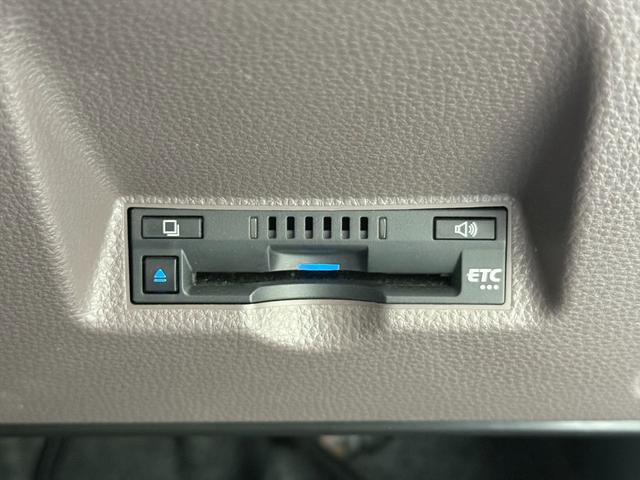 ヤリス ハイブリッドＧセーフティセンス純正ナビ全方位カメラ試乗ＯＫ　プリクラッシュセーフティ　レーダークルコン　クリアランスソナー　前席シートヒーター　純正８インチナビ　Ｂｌｕｅｔｏｏｔｈ　ミラキャスト　全方位カメラ　ビルトインＥＴＣ　ドラレコ　ステリモ　試乗ＯＫ（46枚目）