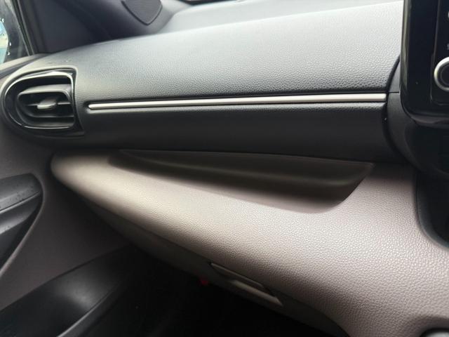 ヤリス ハイブリッドＧセーフティセンス純正ナビ全方位カメラ試乗ＯＫ　プリクラッシュセーフティ　レーダークルコン　クリアランスソナー　前席シートヒーター　純正８インチナビ　Ｂｌｕｅｔｏｏｔｈ　ミラキャスト　全方位カメラ　ビルトインＥＴＣ　ドラレコ　ステリモ　試乗ＯＫ（67枚目）