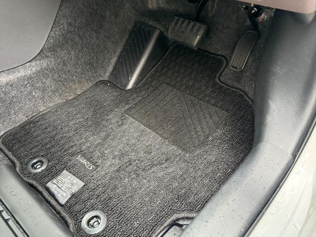 ヤリス ハイブリッドＧセーフティセンス純正ナビ全方位カメラ試乗ＯＫ　プリクラッシュセーフティ　レーダークルコン　クリアランスソナー　前席シートヒーター　純正８インチナビ　Ｂｌｕｅｔｏｏｔｈ　ミラキャスト　全方位カメラ　ビルトインＥＴＣ　ドラレコ　ステリモ　試乗ＯＫ（78枚目）