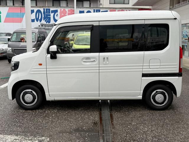Ｎ－ＶＡＮ＋スタイル ファンホンダセンシング　アダプティブクルーズコントロール　ホンダセンシング　アダプティブクルーズコントロール　ＣＭＢＳ　ＬＫＡＳ　ディスプレイオーディオＴＶ　バックカメラ　Ｂｌｕｅｔｏｏｔｈ　オートＬＥＤライト　ＬＥＤフォグ　ドラレコ　スマートキー　試乗ＯＫ（5枚目）