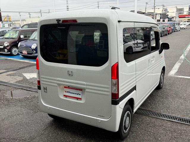 Ｎ－ＶＡＮ＋スタイル ファンホンダセンシング　アダプティブクルーズコントロール　ホンダセンシング　アダプティブクルーズコントロール　ＣＭＢＳ　ＬＫＡＳ　ディスプレイオーディオＴＶ　バックカメラ　Ｂｌｕｅｔｏｏｔｈ　オートＬＥＤライト　ＬＥＤフォグ　ドラレコ　スマートキー　試乗ＯＫ（9枚目）