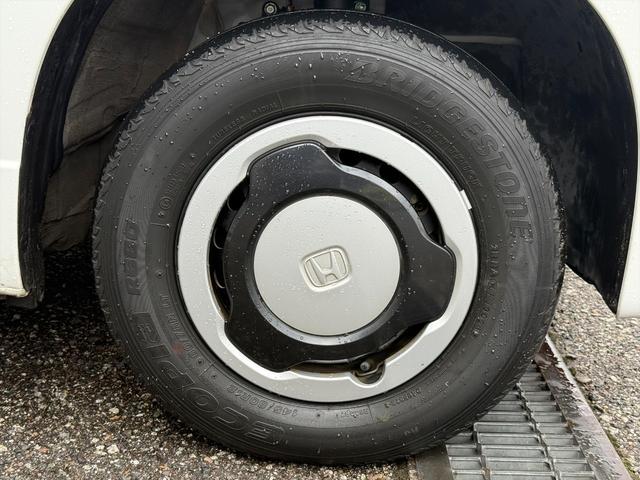 Ｎ－ＶＡＮ＋スタイル ファンホンダセンシング　アダプティブクルーズコントロール　ホンダセンシング　アダプティブクルーズコントロール　ＣＭＢＳ　ＬＫＡＳ　ディスプレイオーディオＴＶ　バックカメラ　Ｂｌｕｅｔｏｏｔｈ　オートＬＥＤライト　ＬＥＤフォグ　ドラレコ　スマートキー　試乗ＯＫ（18枚目）