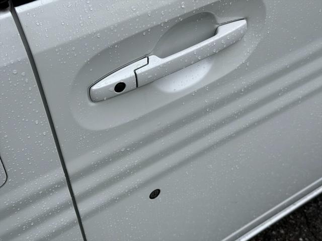 Ｎ－ＶＡＮ＋スタイル ファンホンダセンシング　アダプティブクルーズコントロール　ホンダセンシング　アダプティブクルーズコントロール　ＣＭＢＳ　ＬＫＡＳ　ディスプレイオーディオＴＶ　バックカメラ　Ｂｌｕｅｔｏｏｔｈ　オートＬＥＤライト　ＬＥＤフォグ　ドラレコ　スマートキー　試乗ＯＫ（19枚目）