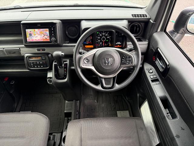 Ｎ－ＶＡＮ＋スタイル ファンホンダセンシング　アダプティブクルーズコントロール　ホンダセンシング　アダプティブクルーズコントロール　ＣＭＢＳ　ＬＫＡＳ　ディスプレイオーディオＴＶ　バックカメラ　Ｂｌｕｅｔｏｏｔｈ　オートＬＥＤライト　ＬＥＤフォグ　ドラレコ　スマートキー　試乗ＯＫ（42枚目）