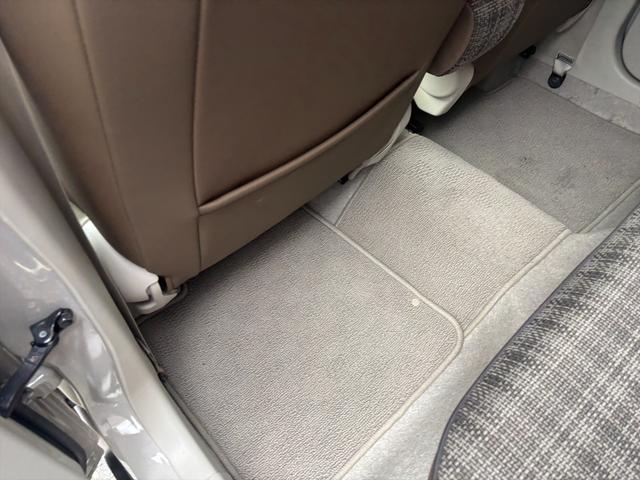 アルトラパンＬＣ Ｌデュアルカメラブレーキ　ＬＤＷ　ディスプレイオーディオ　デュアルカメラブレーキ　レーンキープ　メーカーディスプレイオーディオ　アップルカープレイ　Ｂカメラ　Ｂｌｕｅｔｏｏｔｈ　ハーフレザーシート　ビルトインＥＴＣ　シートヒーター　コーナーソナー　試乗ＯＫ（21枚目）