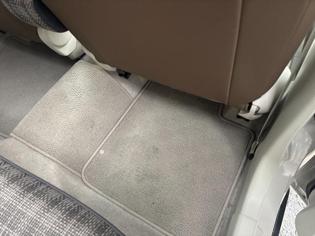 アルトラパンＬＣ Ｌデュアルカメラブレーキ　ＬＤＷ　ディスプレイオーディオ　デュアルカメラブレーキ　レーンキープ　メーカーディスプレイオーディオ　アップルカープレイ　Ｂカメラ　Ｂｌｕｅｔｏｏｔｈ　ハーフレザーシート　ビルトインＥＴＣ　シートヒーター　コーナーソナー　試乗ＯＫ（28枚目）