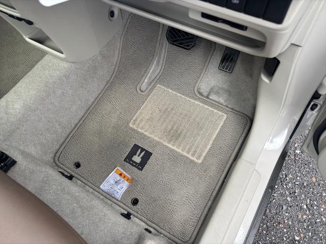 アルトラパンＬＣ Ｌデュアルカメラブレーキ　ＬＤＷ　ディスプレイオーディオ　デュアルカメラブレーキ　レーンキープ　メーカーディスプレイオーディオ　アップルカープレイ　Ｂカメラ　Ｂｌｕｅｔｏｏｔｈ　ハーフレザーシート　ビルトインＥＴＣ　シートヒーター　コーナーソナー　試乗ＯＫ（32枚目）