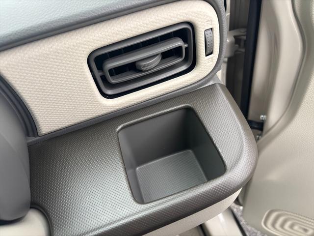 アルトラパンＬＣ Ｌデュアルカメラブレーキ　ＬＤＷ　ディスプレイオーディオ　デュアルカメラブレーキ　レーンキープ　メーカーディスプレイオーディオ　アップルカープレイ　Ｂカメラ　Ｂｌｕｅｔｏｏｔｈ　ハーフレザーシート　ビルトインＥＴＣ　シートヒーター　コーナーソナー　試乗ＯＫ（42枚目）