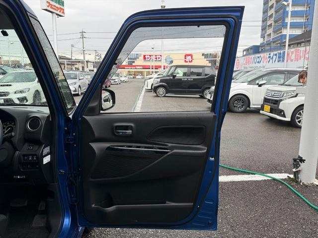 デイズルークス ハイウェイスター　Ｘ　Ｇパッケージ後期　エマージェンシーＢ　後期　エマージェンシーブレーキ　両側パワスラ　メモリーナビ　フルセグ　ＤＶＤ再生　アラウンドビューモニター　ＥＴＣ　アイドリングストップ　オートハイビーム　オートＬＥＤライト　スマートキー　試乗ＯＫ（14枚目）