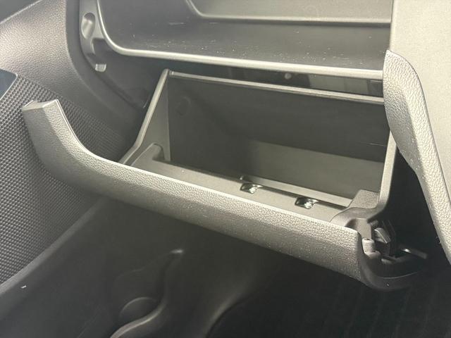 デイズルークス ハイウェイスター　Ｘ　Ｇパッケージ後期　エマージェンシーＢ　後期　エマージェンシーブレーキ　両側パワスラ　メモリーナビ　フルセグ　ＤＶＤ再生　アラウンドビューモニター　ＥＴＣ　アイドリングストップ　オートハイビーム　オートＬＥＤライト　スマートキー　試乗ＯＫ（71枚目）