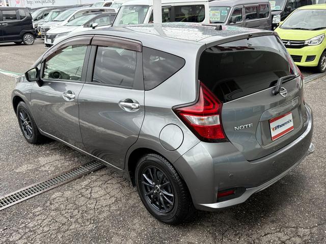 ノート Ｘエマージェンシーブレーキ　レーンキープ　メモリーナビ　ＴＶ　エマージェンシーブレーキ　レーンキープ　メモリーナビ　ＴＶ　ＤＶＤ再生　Ｂｌｕｅｔｏｏｔｈ　アラウンドビューモニター　スマートルームミラー　ＥＴＣ　ドラレコ　スマートキー　プッシュスタート　試乗ＯＫ（6枚目）