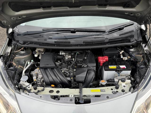 ノート Ｘエマージェンシーブレーキ　レーンキープ　メモリーナビ　ＴＶ　エマージェンシーブレーキ　レーンキープ　メモリーナビ　ＴＶ　ＤＶＤ再生　Ｂｌｕｅｔｏｏｔｈ　アラウンドビューモニター　スマートルームミラー　ＥＴＣ　ドラレコ　スマートキー　プッシュスタート　試乗ＯＫ（9枚目）