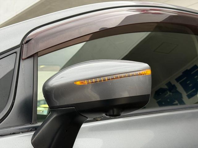 ノート Ｘエマージェンシーブレーキ　レーンキープ　メモリーナビ　ＴＶ　エマージェンシーブレーキ　レーンキープ　メモリーナビ　ＴＶ　ＤＶＤ再生　Ｂｌｕｅｔｏｏｔｈ　アラウンドビューモニター　スマートルームミラー　ＥＴＣ　ドラレコ　スマートキー　プッシュスタート　試乗ＯＫ（11枚目）