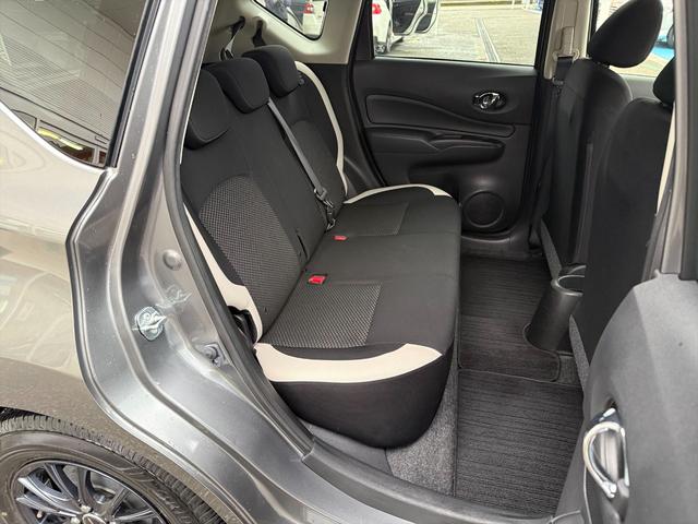 ノート Ｘエマージェンシーブレーキ　レーンキープ　メモリーナビ　ＴＶ　エマージェンシーブレーキ　レーンキープ　メモリーナビ　ＴＶ　ＤＶＤ再生　Ｂｌｕｅｔｏｏｔｈ　アラウンドビューモニター　スマートルームミラー　ＥＴＣ　ドラレコ　スマートキー　プッシュスタート　試乗ＯＫ（33枚目）