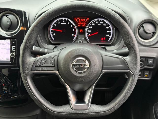 ノート Ｘエマージェンシーブレーキ　レーンキープ　メモリーナビ　ＴＶ　エマージェンシーブレーキ　レーンキープ　メモリーナビ　ＴＶ　ＤＶＤ再生　Ｂｌｕｅｔｏｏｔｈ　アラウンドビューモニター　スマートルームミラー　ＥＴＣ　ドラレコ　スマートキー　プッシュスタート　試乗ＯＫ（38枚目）