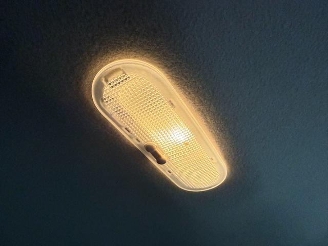 ノート Ｘエマージェンシーブレーキ　レーンキープ　メモリーナビ　ＴＶ　エマージェンシーブレーキ　レーンキープ　メモリーナビ　ＴＶ　ＤＶＤ再生　Ｂｌｕｅｔｏｏｔｈ　アラウンドビューモニター　スマートルームミラー　ＥＴＣ　ドラレコ　スマートキー　プッシュスタート　試乗ＯＫ（72枚目）