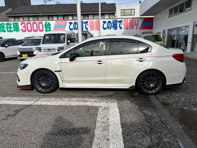 ＷＲＸ Ｓ４ ＳＴＩスポーツアイサイト後期ＡＷＤ純正８型ナビＴＶ試乗ＯＫ　後期型　ＳＴｉエアロＦＳＲ　サンルーフ　純正半革ＲＥＣＡＲＯシート　４ＷＤターボ　アダプティブクルコン　パドルシフト　アイサイト　純正８型ナビ　Ｂｌｕｅｔｏｏｔｈ　フルセグＴＶ　ＦＳＢカメラ　試乗ＯＫ（9枚目）