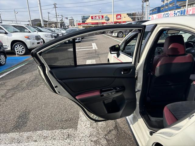 ＷＲＸ Ｓ４ ＳＴＩスポーツアイサイト後期ＡＷＤ純正８型ナビＴＶ試乗ＯＫ　後期型　ＳＴｉエアロＦＳＲ　サンルーフ　純正半革ＲＥＣＡＲＯシート　４ＷＤターボ　アダプティブクルコン　パドルシフト　アイサイト　純正８型ナビ　Ｂｌｕｅｔｏｏｔｈ　フルセグＴＶ　ＦＳＢカメラ　試乗ＯＫ（24枚目）