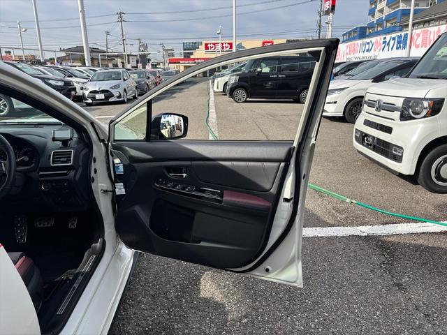 ＷＲＸ Ｓ４ ＳＴＩスポーツアイサイト後期ＡＷＤ純正８型ナビＴＶ試乗ＯＫ　後期型　ＳＴｉエアロＦＳＲ　サンルーフ　純正半革ＲＥＣＡＲＯシート　４ＷＤターボ　アダプティブクルコン　パドルシフト　アイサイト　純正８型ナビ　Ｂｌｕｅｔｏｏｔｈ　フルセグＴＶ　ＦＳＢカメラ　試乗ＯＫ（33枚目）