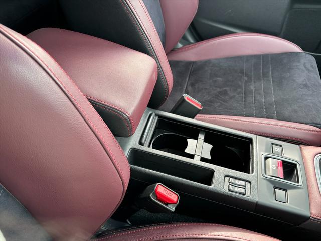 ＷＲＸ Ｓ４ ＳＴＩスポーツアイサイト後期ＡＷＤ純正８型ナビＴＶ試乗ＯＫ　後期型　ＳＴｉエアロＦＳＲ　サンルーフ　純正半革ＲＥＣＡＲＯシート　４ＷＤターボ　アダプティブクルコン　パドルシフト　アイサイト　純正８型ナビ　Ｂｌｕｅｔｏｏｔｈ　フルセグＴＶ　ＦＳＢカメラ　試乗ＯＫ（58枚目）