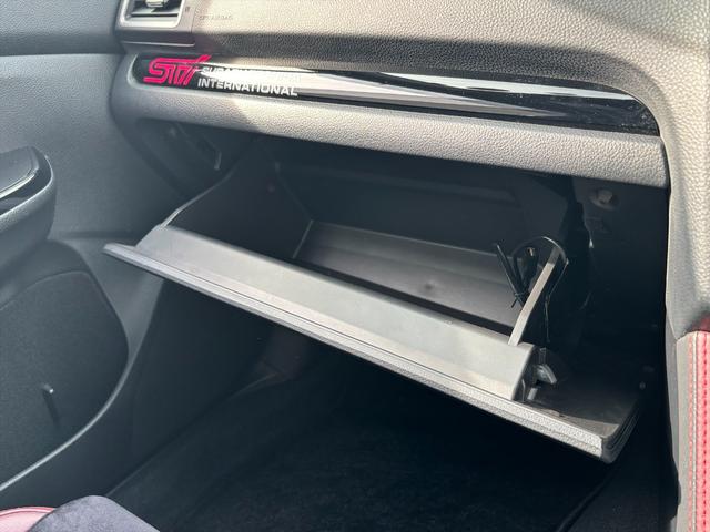 ＷＲＸ Ｓ４ ＳＴＩスポーツアイサイト後期ＡＷＤ純正８型ナビＴＶ試乗ＯＫ　後期型　ＳＴｉエアロＦＳＲ　サンルーフ　純正半革ＲＥＣＡＲＯシート　４ＷＤターボ　アダプティブクルコン　パドルシフト　アイサイト　純正８型ナビ　Ｂｌｕｅｔｏｏｔｈ　フルセグＴＶ　ＦＳＢカメラ　試乗ＯＫ（63枚目）