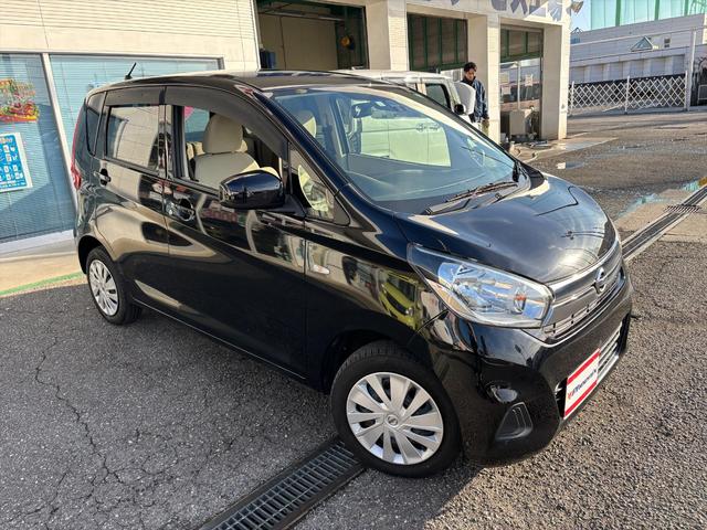 デイズ Ｊエマージェンシーブレーキ　メモリーナビ　バックカメラ　ＴＶ　エマージェンシーブレーキ　メモリーナビ　バックカメラ　ＴＶ　Ｂｌｕｅｔｏｏｔｈ　ＣＤ再生　ステアリングスイッチ　ＥＴＣ　キーレス　電格ミラー　ベンチシート　ＶＳＡ　ヘッドライトレベライザー　試乗ＯＫ（5枚目）