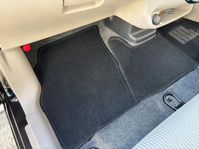 デイズ Ｊエマージェンシーブレーキ　メモリーナビ　バックカメラ　ＴＶ　エマージェンシーブレーキ　メモリーナビ　バックカメラ　ＴＶ　Ｂｌｕｅｔｏｏｔｈ　ＣＤ再生　ステアリングスイッチ　ＥＴＣ　キーレス　電格ミラー　ベンチシート　ＶＳＡ　ヘッドライトレベライザー　試乗ＯＫ（17枚目）