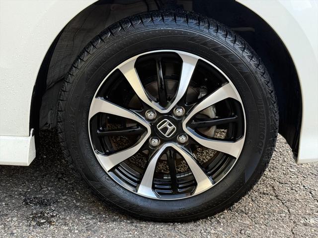 Ｎ－ＢＯＸカスタム Ｇ・Ｌホンダセンシング電動スライドドアＳＤナビＴＶ試乗ＯＫ　ホンダセンシング　ＣＭＢＳ　レーンキープ　アダプティブクルーズコントロール　パワースライドドア　メモリーナビＴＶ　Ｂカメラ　Ｂｌｕｅｔｏｏｔｈ　ＤＶＤ再生　ビルトインＥＴＣ　オートハイビーム　試乗ＯＫ（15枚目）