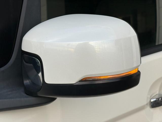 Ｎ－ＢＯＸカスタム Ｇ・Ｌホンダセンシング電動スライドドアＳＤナビＴＶ試乗ＯＫ　ホンダセンシング　ＣＭＢＳ　レーンキープ　アダプティブクルーズコントロール　パワースライドドア　メモリーナビＴＶ　Ｂカメラ　Ｂｌｕｅｔｏｏｔｈ　ＤＶＤ再生　ビルトインＥＴＣ　オートハイビーム　試乗ＯＫ（17枚目）