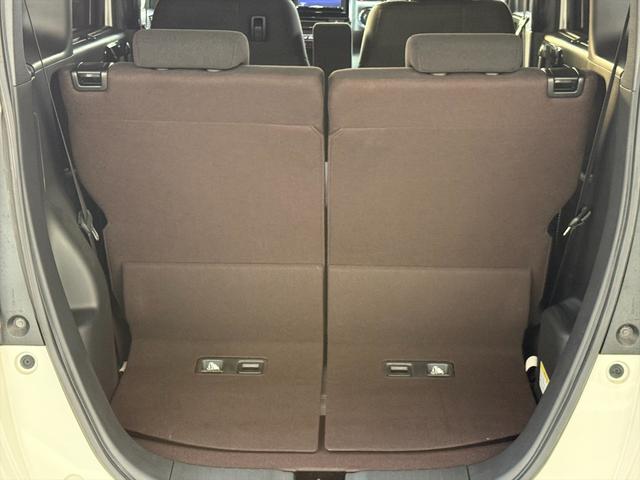 Ｎ－ＢＯＸカスタム Ｇ・Ｌホンダセンシング電動スライドドアＳＤナビＴＶ試乗ＯＫ　ホンダセンシング　ＣＭＢＳ　レーンキープ　アダプティブクルーズコントロール　パワースライドドア　メモリーナビＴＶ　Ｂカメラ　Ｂｌｕｅｔｏｏｔｈ　ＤＶＤ再生　ビルトインＥＴＣ　オートハイビーム　試乗ＯＫ（32枚目）