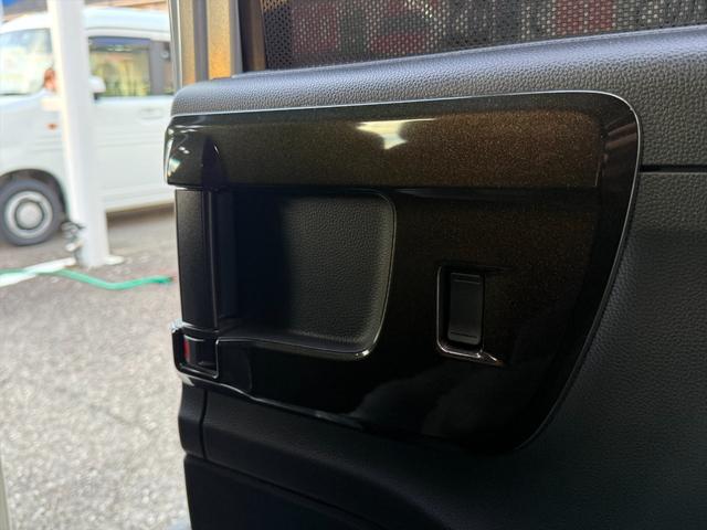 Ｎ－ＢＯＸカスタム Ｇ・Ｌホンダセンシング電動スライドドアＳＤナビＴＶ試乗ＯＫ　ホンダセンシング　ＣＭＢＳ　レーンキープ　アダプティブクルーズコントロール　パワースライドドア　メモリーナビＴＶ　Ｂカメラ　Ｂｌｕｅｔｏｏｔｈ　ＤＶＤ再生　ビルトインＥＴＣ　オートハイビーム　試乗ＯＫ（43枚目）