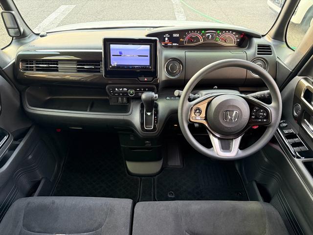 Ｎ－ＢＯＸカスタム Ｇ・Ｌホンダセンシング電動スライドドアＳＤナビＴＶ試乗ＯＫ　ホンダセンシング　ＣＭＢＳ　レーンキープ　アダプティブクルーズコントロール　パワースライドドア　メモリーナビＴＶ　Ｂカメラ　Ｂｌｕｅｔｏｏｔｈ　ＤＶＤ再生　ビルトインＥＴＣ　オートハイビーム　試乗ＯＫ（44枚目）