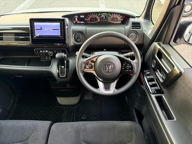 Ｎ－ＢＯＸカスタム Ｇ・Ｌホンダセンシング電動スライドドアＳＤナビＴＶ試乗ＯＫ　ホンダセンシング　ＣＭＢＳ　レーンキープ　アダプティブクルーズコントロール　パワースライドドア　メモリーナビＴＶ　Ｂカメラ　Ｂｌｕｅｔｏｏｔｈ　ＤＶＤ再生　ビルトインＥＴＣ　オートハイビーム　試乗ＯＫ（45枚目）