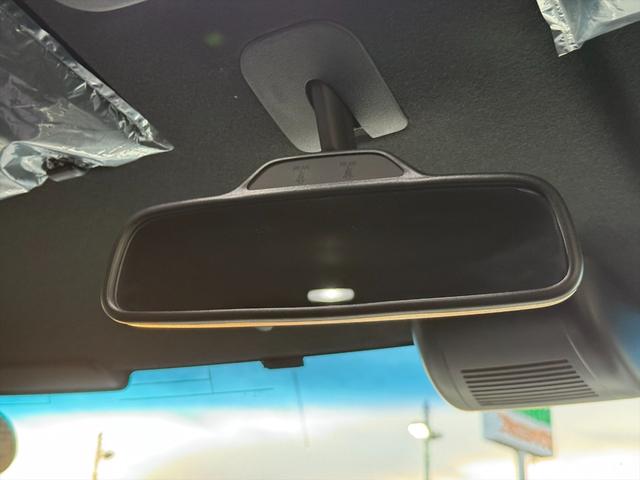 Ｎ－ＢＯＸカスタム Ｇ・Ｌホンダセンシング電動スライドドアＳＤナビＴＶ試乗ＯＫ　ホンダセンシング　ＣＭＢＳ　レーンキープ　アダプティブクルーズコントロール　パワースライドドア　メモリーナビＴＶ　Ｂカメラ　Ｂｌｕｅｔｏｏｔｈ　ＤＶＤ再生　ビルトインＥＴＣ　オートハイビーム　試乗ＯＫ（73枚目）