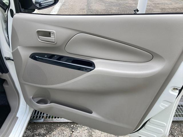 デイズ Ｊメモリーナビ☆地デジＴＶ☆ＵＳＢ☆キーレス☆シートヒーター　メモリーナビ☆地デジＴＶ☆ＣＤ再生☆ＵＳＢ☆キーレス☆シートヒーター☆電格ミラー☆横滑り防止☆ベンチシート☆セキュリティ☆ヘッドライトレベライザー☆デジタルインナーミラー☆間欠ワイパー☆試乗できます☆（32枚目）