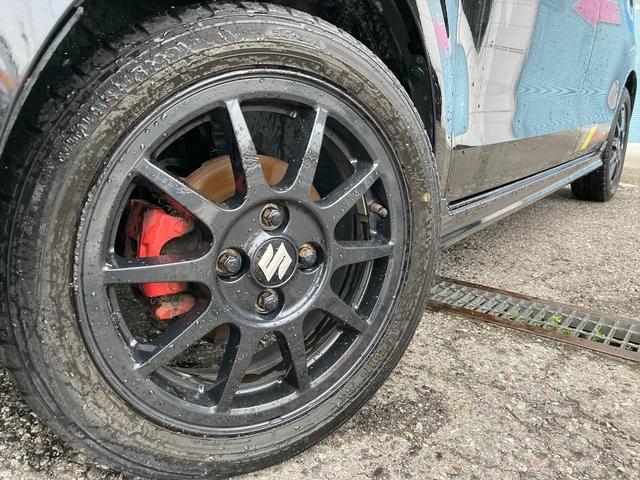 アルトワークス ５速マニュアル☆モンスタースポーツマフラー☆試乗ＯＫ☆　５速マニュアル☆ターボ☆Ｍｏｎｓｔｅｒスポーツマフラー☆純正ＲＥＣＡＲＯシート☆純正エアロ☆純正アルミ☆メモリーナビ☆ＥＴＣ２．０☆スマートキー☆プッシュスタート☆横滑り防止☆試乗ＯＫ（13枚目）