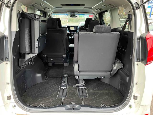 アルファード ２．５Ｓ　ＥＴＣ　バックカメラ　ナビ　クリアランスソナー　オートクルーズコントロール　レーンアシスト　衝突被害軽減システム　両側スライドドア　オートマチックハイビーム　オートライト　ＬＥＤヘッドランプ（10枚目）