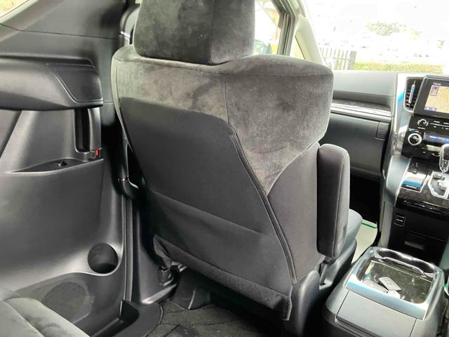 アルファード ２．５Ｓ　ＥＴＣ　バックカメラ　ナビ　クリアランスソナー　オートクルーズコントロール　レーンアシスト　衝突被害軽減システム　両側スライドドア　オートマチックハイビーム　オートライト　ＬＥＤヘッドランプ（19枚目）