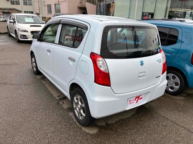 アルトエコ ＥＣＯ－Ｌ　キーレスエントリー　アイドリングストップ　ＣＶＴ　盗難防止システム　ＡＢＳ　ＣＤ　アルミホイール　衝突安全ボディ　エアコン　パワーステアリング　パワーウィンドウ（10枚目）