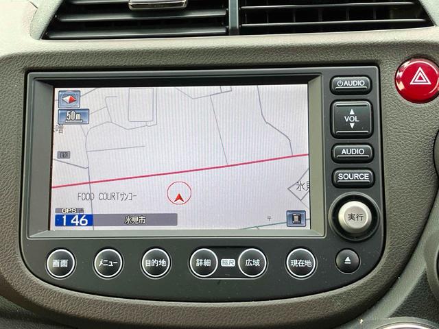 フィットシャトル １５Ｘ　４ＷＤ　ＥＴＣ　バックカメラ　ナビ　アルミホイール　電動格納ミラー　ＡＴ　盗難防止システム　衝突安全ボディ　ＡＢＳ　ＣＤ　エアコン　パワーステアリング　パワーウィンドウ（5枚目）