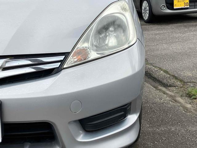 フィットシャトル １５Ｘ　４ＷＤ　ＥＴＣ　バックカメラ　ナビ　アルミホイール　電動格納ミラー　ＡＴ　盗難防止システム　衝突安全ボディ　ＡＢＳ　ＣＤ　エアコン　パワーステアリング　パワーウィンドウ（15枚目）