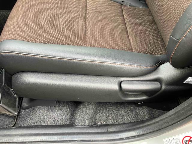 フィットシャトル １５Ｘ　４ＷＤ　ＥＴＣ　バックカメラ　ナビ　アルミホイール　電動格納ミラー　ＡＴ　盗難防止システム　衝突安全ボディ　ＡＢＳ　ＣＤ　エアコン　パワーステアリング　パワーウィンドウ（31枚目）